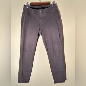 Maurices Skinny Grey Denim Pants 34x26 - Size Large
